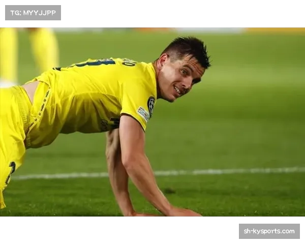 比利亚雷亚尔莫雷诺支点作用结合莫莱罗肋部渗透 形成立体攻击体系